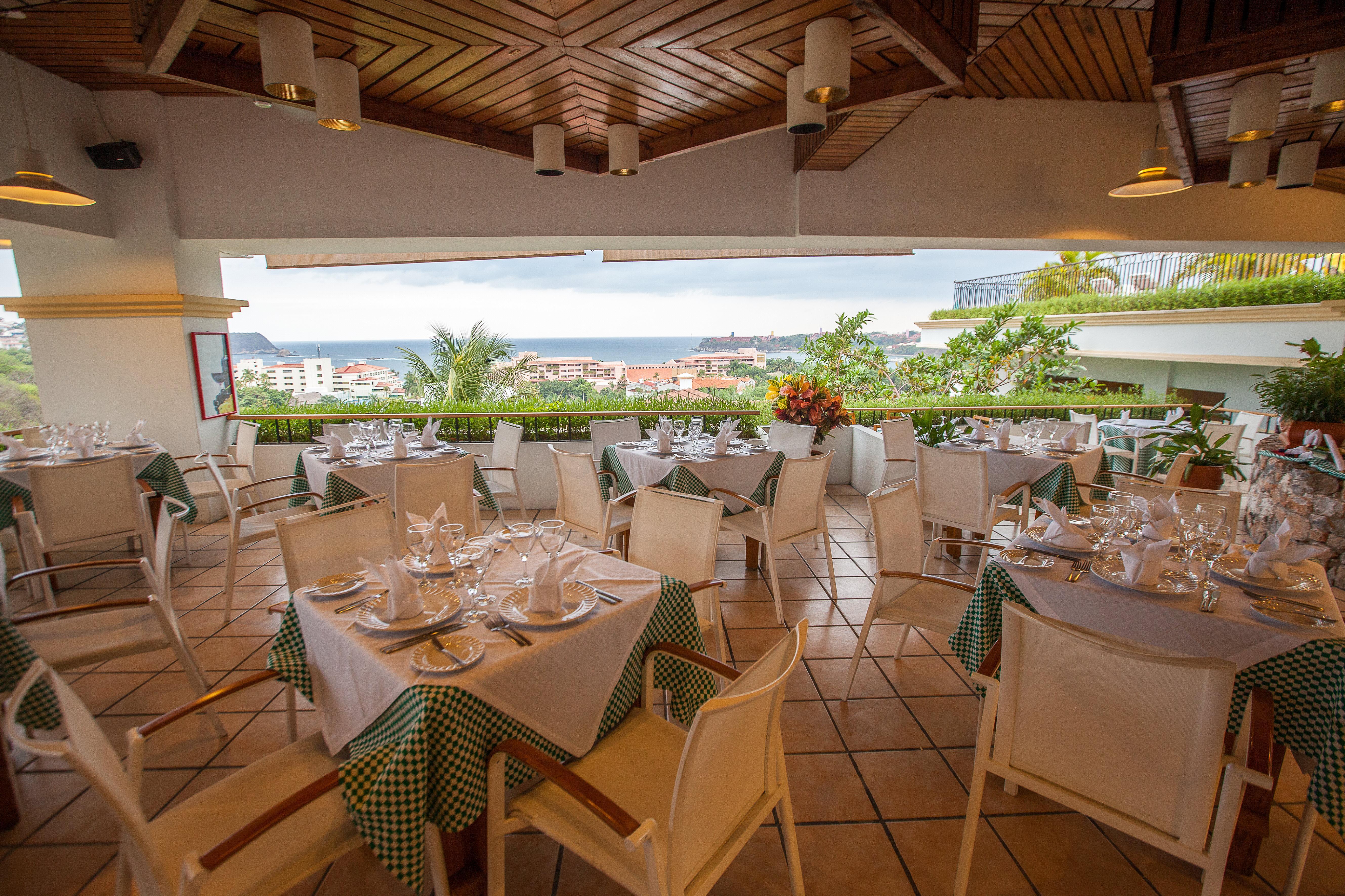 Park Royal Beach Huatulco Tangolunda Екстериор снимка