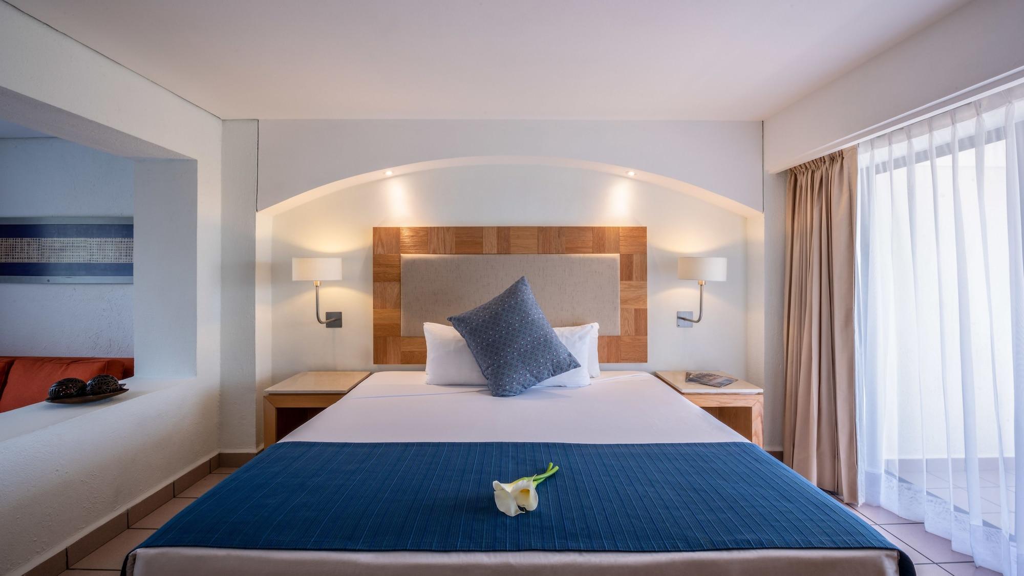 Park Royal Beach Huatulco Tangolunda Екстериор снимка